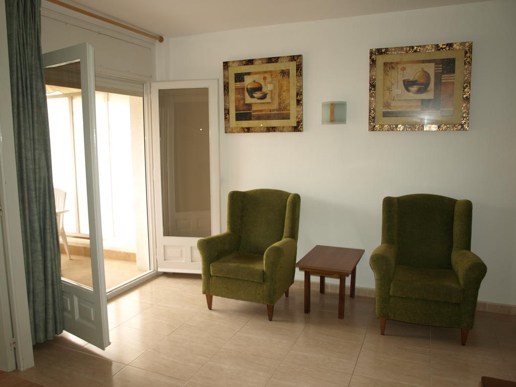 Apartaments Geminis Cambrils Habitación foto