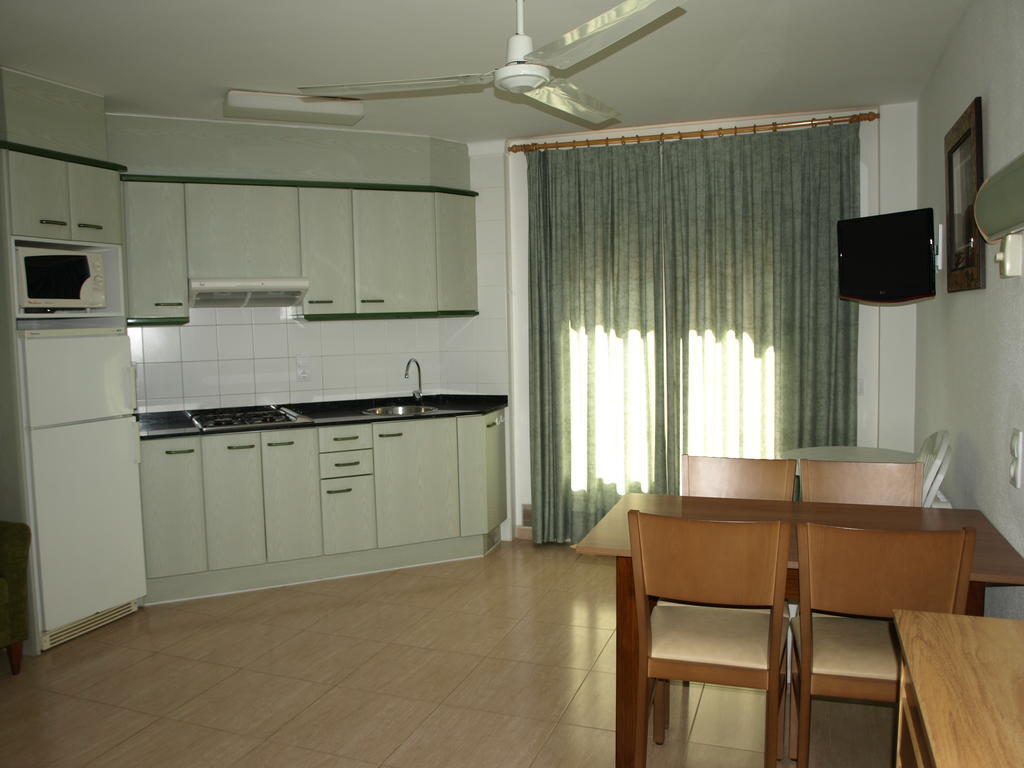 Apartaments Geminis Cambrils Habitación foto